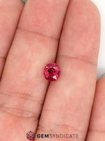 Load image into Gallery viewer, Glamorous Oval Red Ruby 1.10ct
