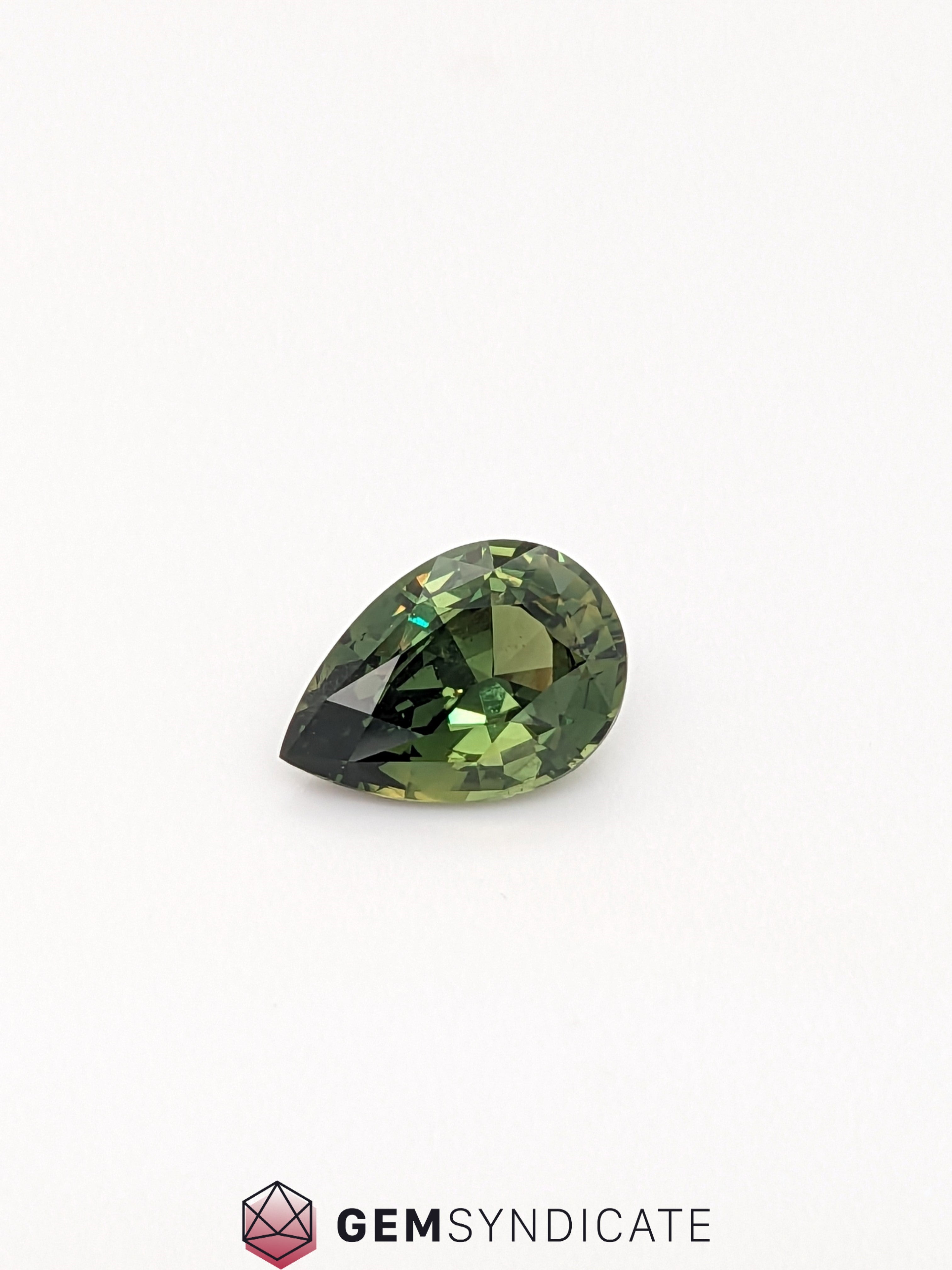Glistening Pear-Shaped Green Sapphire 2.76ct