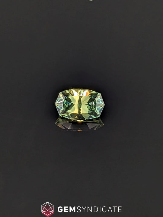 Eye-Catching Geometric Parti Sapphire 1.35ct