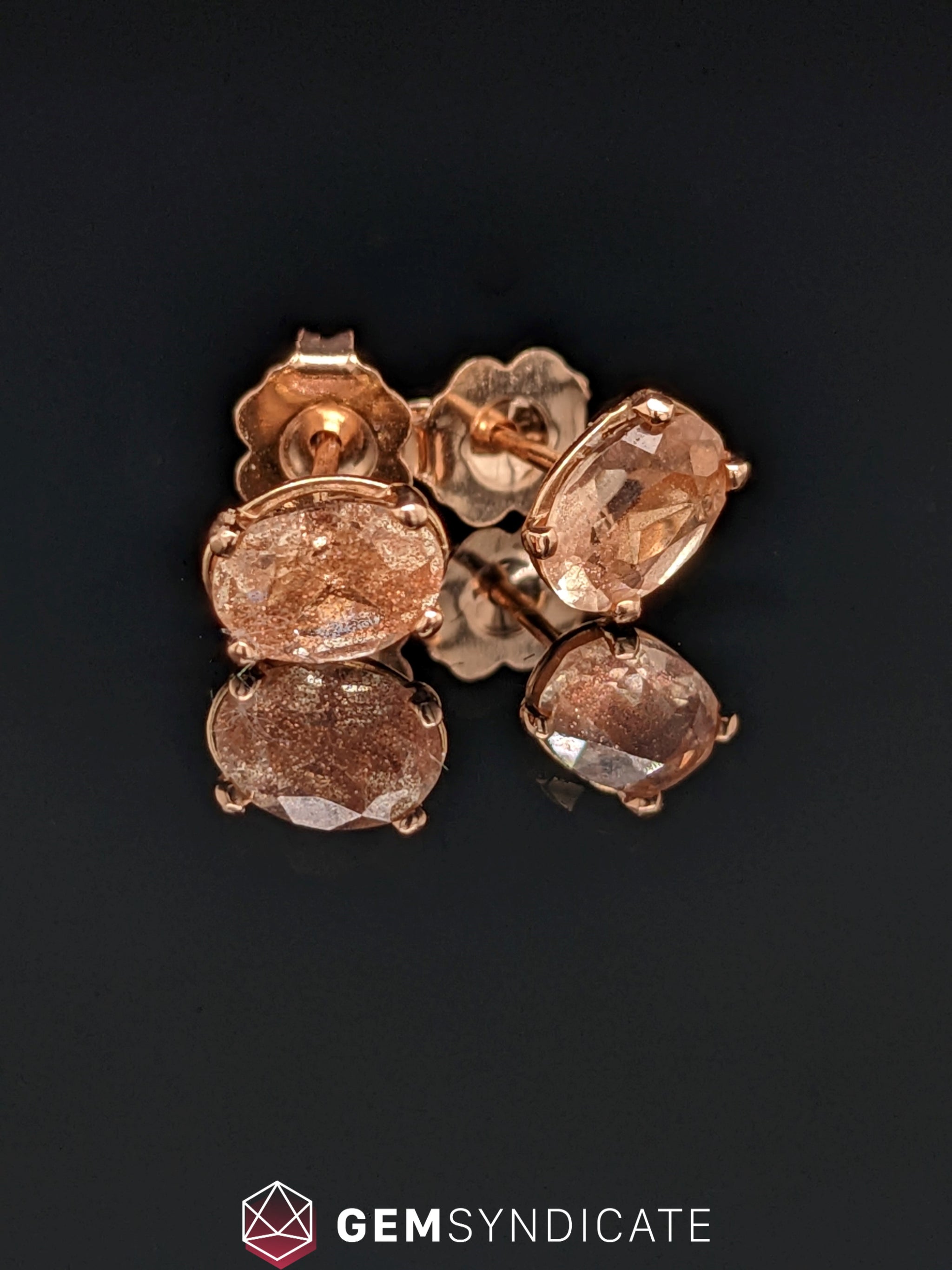 ピアス Oregon Sunstone ...  pierce or earring 0.46 cts Oregon Sunstone Stud Earrings — The Gem Vault