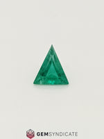 Load image into Gallery viewer, Luxurious Triangle Shape Green Emerald 1.15ct
