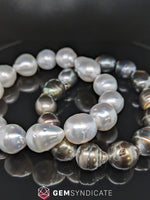 Load image into Gallery viewer, Natural White South Sea Baroque Pearl Bracelet
