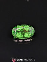 Load image into Gallery viewer, Astonishing Oval Green Tsavorite Garnet 4.38ct
