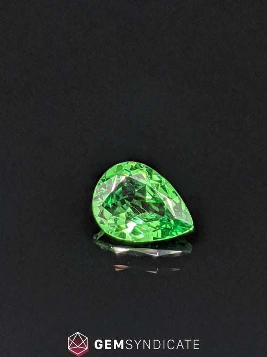 Mesmerizing Pear Shape Green Tsavorite Garnet 1.50ct