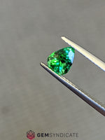 Load image into Gallery viewer, Lovely Pear Shape Green Tsavorite Garnet 1.11ct
