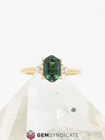 Load image into Gallery viewer, Dazzling Teal Sapphire Ring in 14k Yellow Gold
