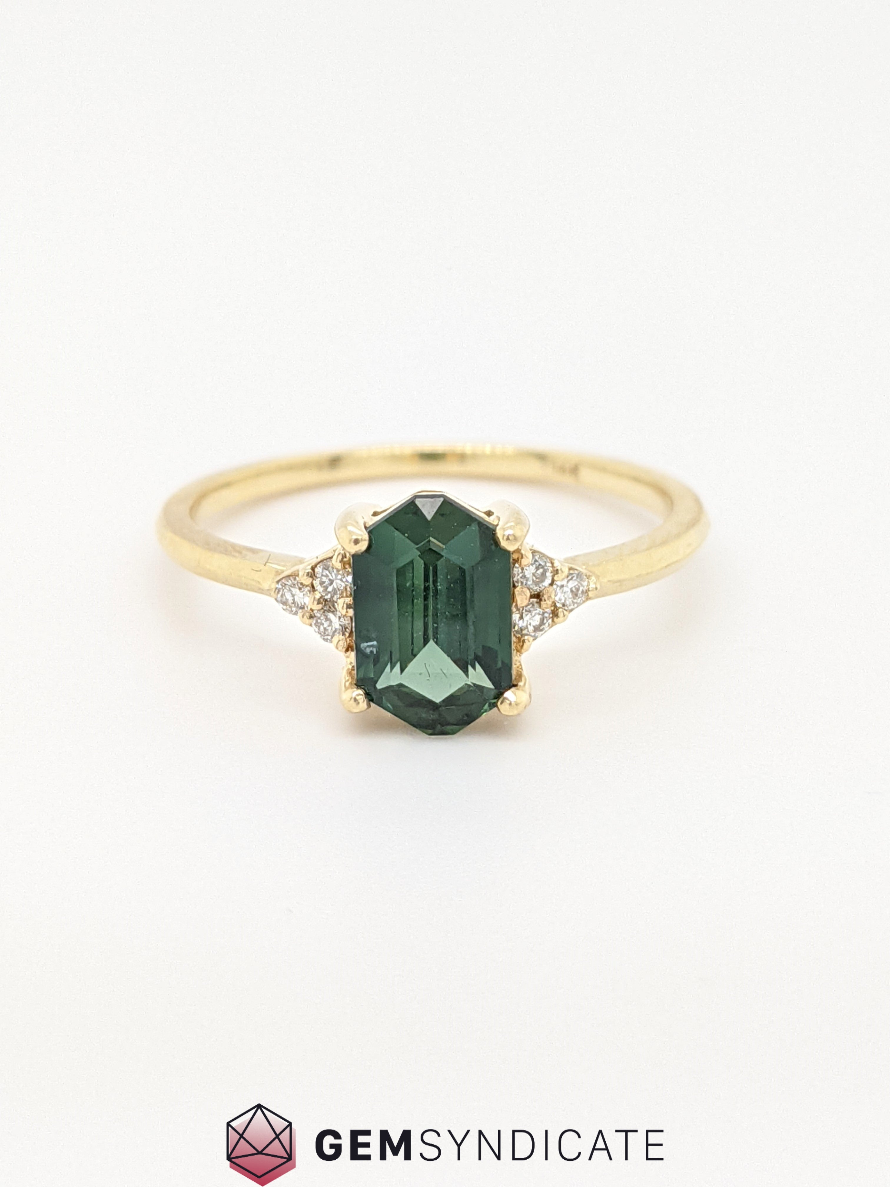 Dazzling Teal Sapphire Ring in 14k Yellow Gold