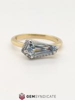 Load image into Gallery viewer, Breathtaking Parti Sapphire Ring in 18k Yellow Gold
