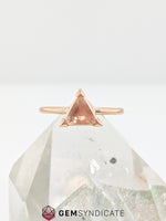 Load image into Gallery viewer, Classy Natural Oregon Sunstone Ring in 14k Rose Gold

