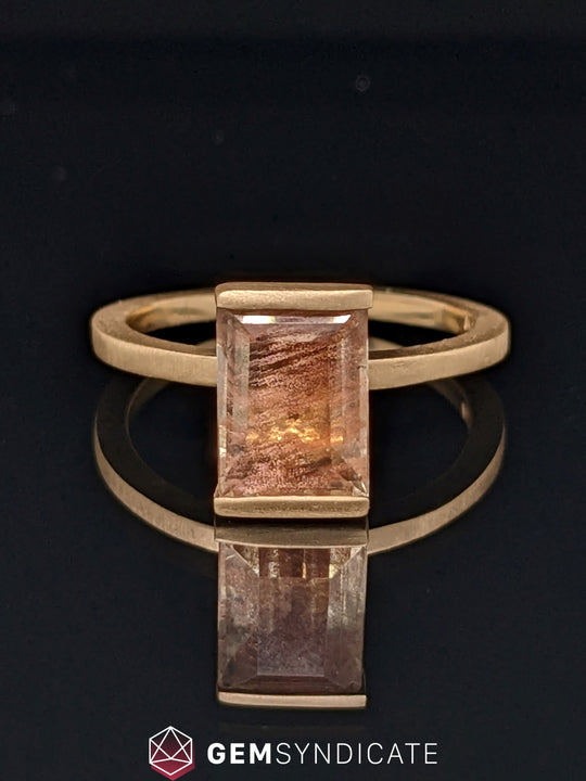 Chic Rectangle Oregon Sunstone Ring in 14k Rose Gold