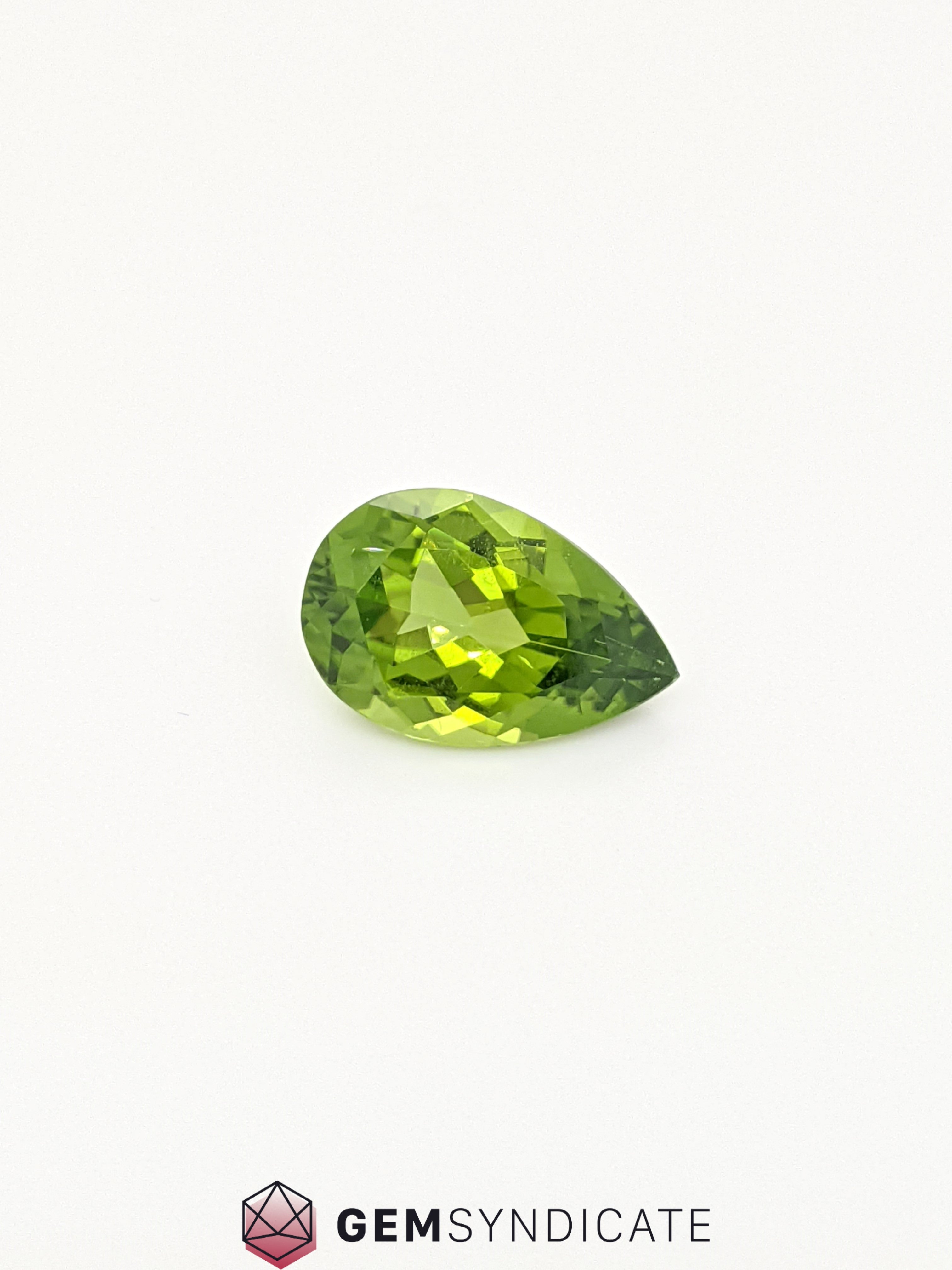 Gorgeous Pear Shape Green Peridot 5.61ct
