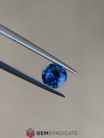 Load image into Gallery viewer, Terrific Round Blue Sapphire 1.17ct
