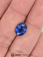 Load image into Gallery viewer, Commanding Oval Blue Sapphire 3.06ct
