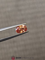 Load image into Gallery viewer, Fabulous Oval Orange Sapphire 1.05ct

