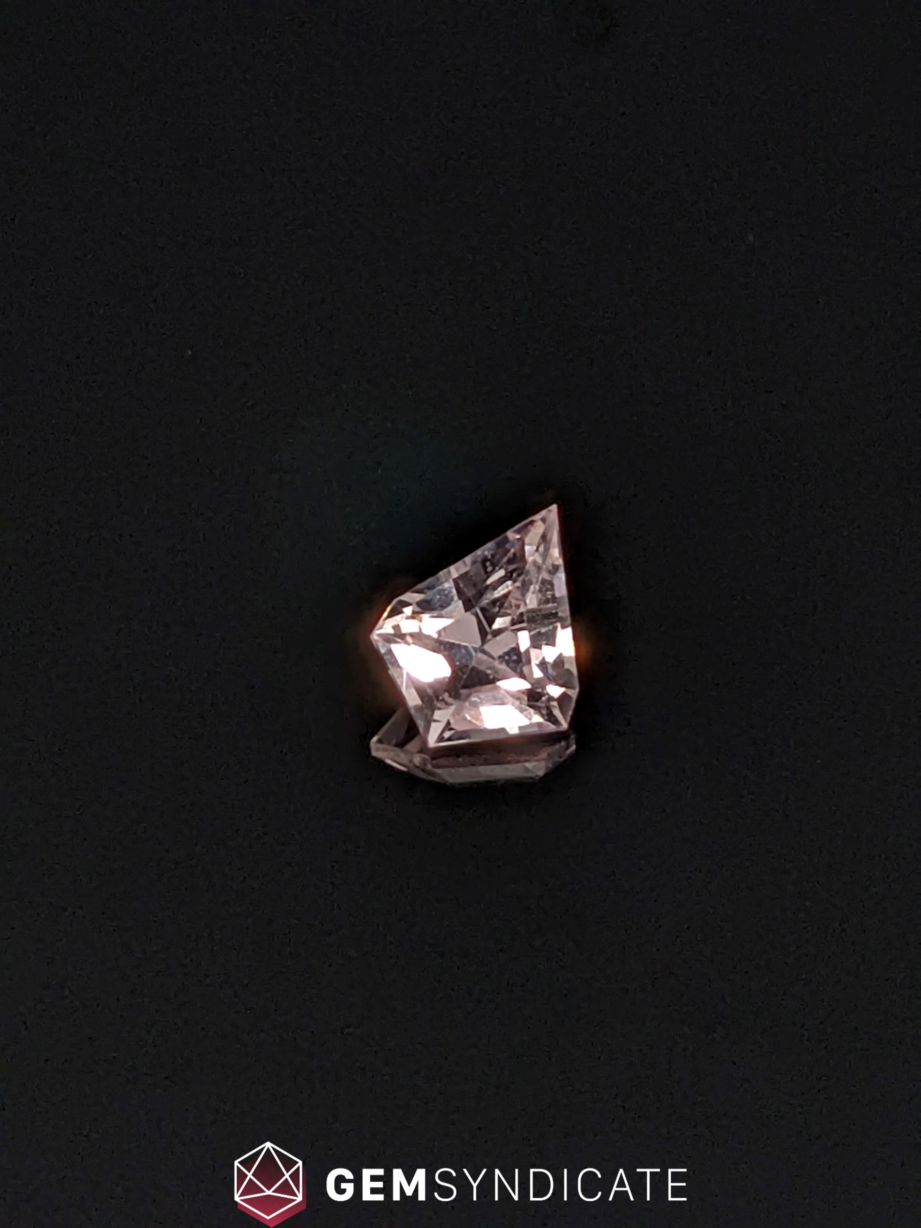 Intriguing Kite Shape Peach Sapphire 0.94ct