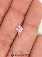 Load image into Gallery viewer, Flirty Kite Shape Pink Sapphire 1.14ct

