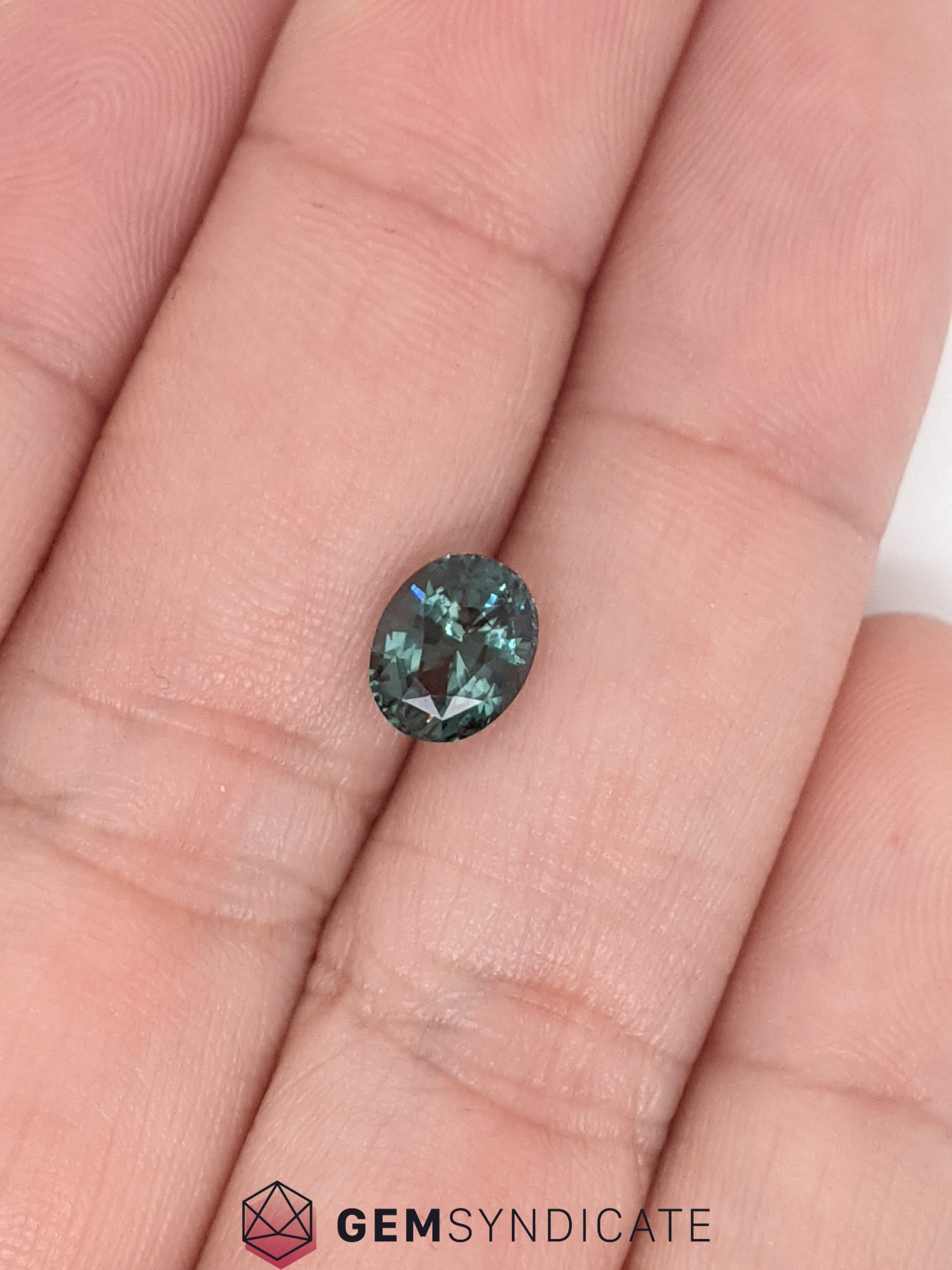 Outstanding Oval Teal Sapphire 1.51ct