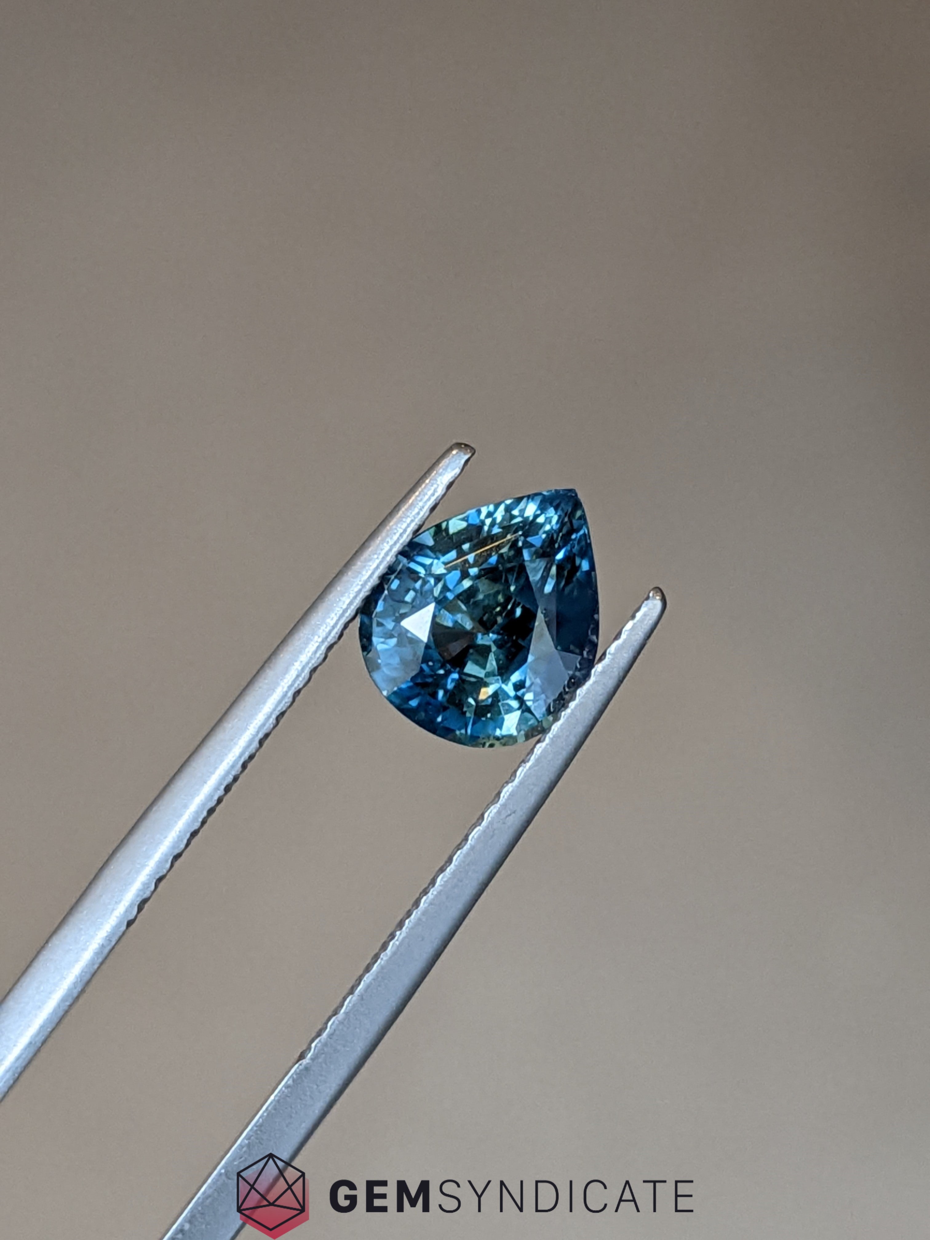 Amazing Pear Shape Teal Sapphire 2.89ct