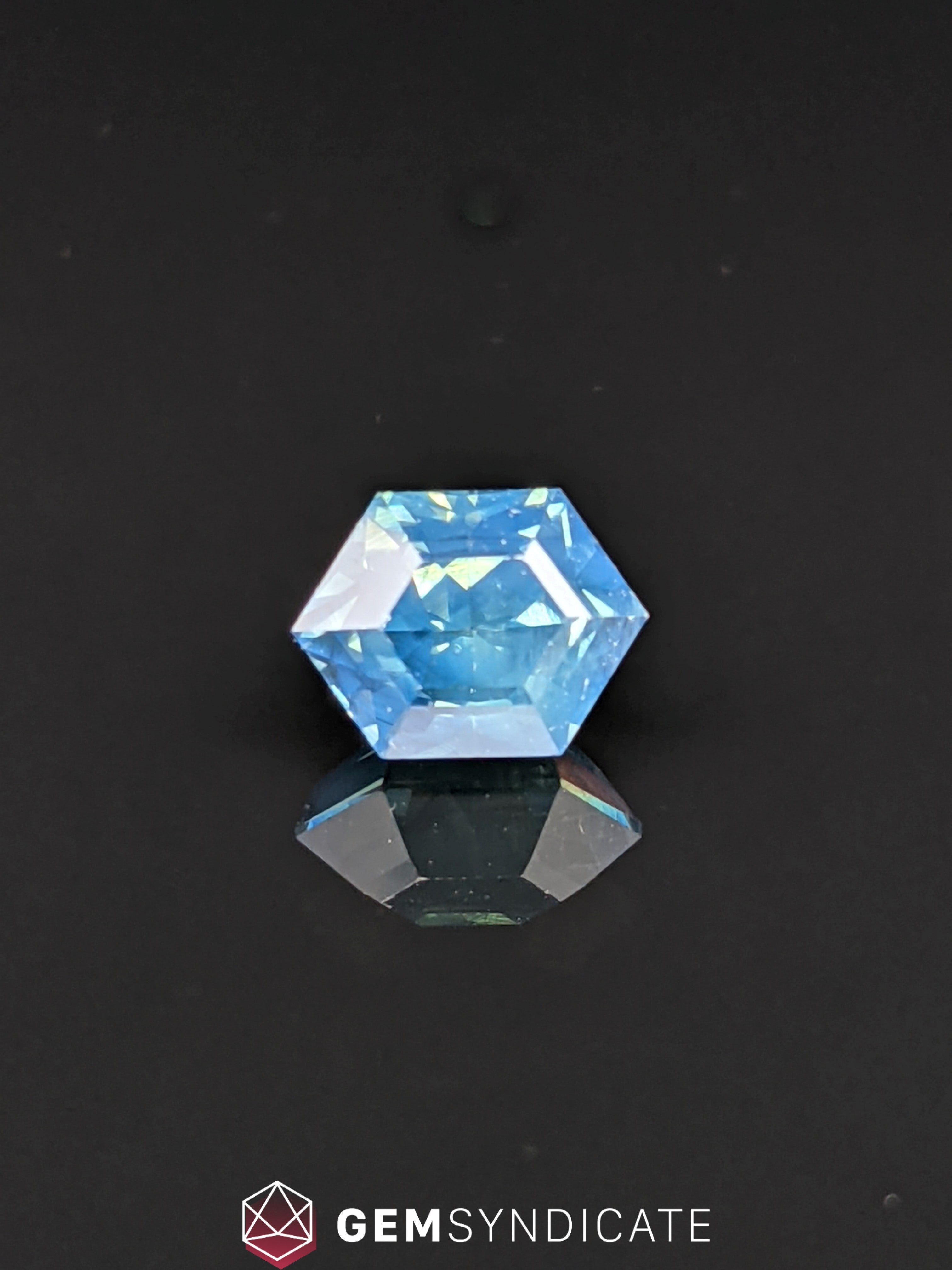 Modern Elongated Hexagon Teal Sapphire 1.47ct