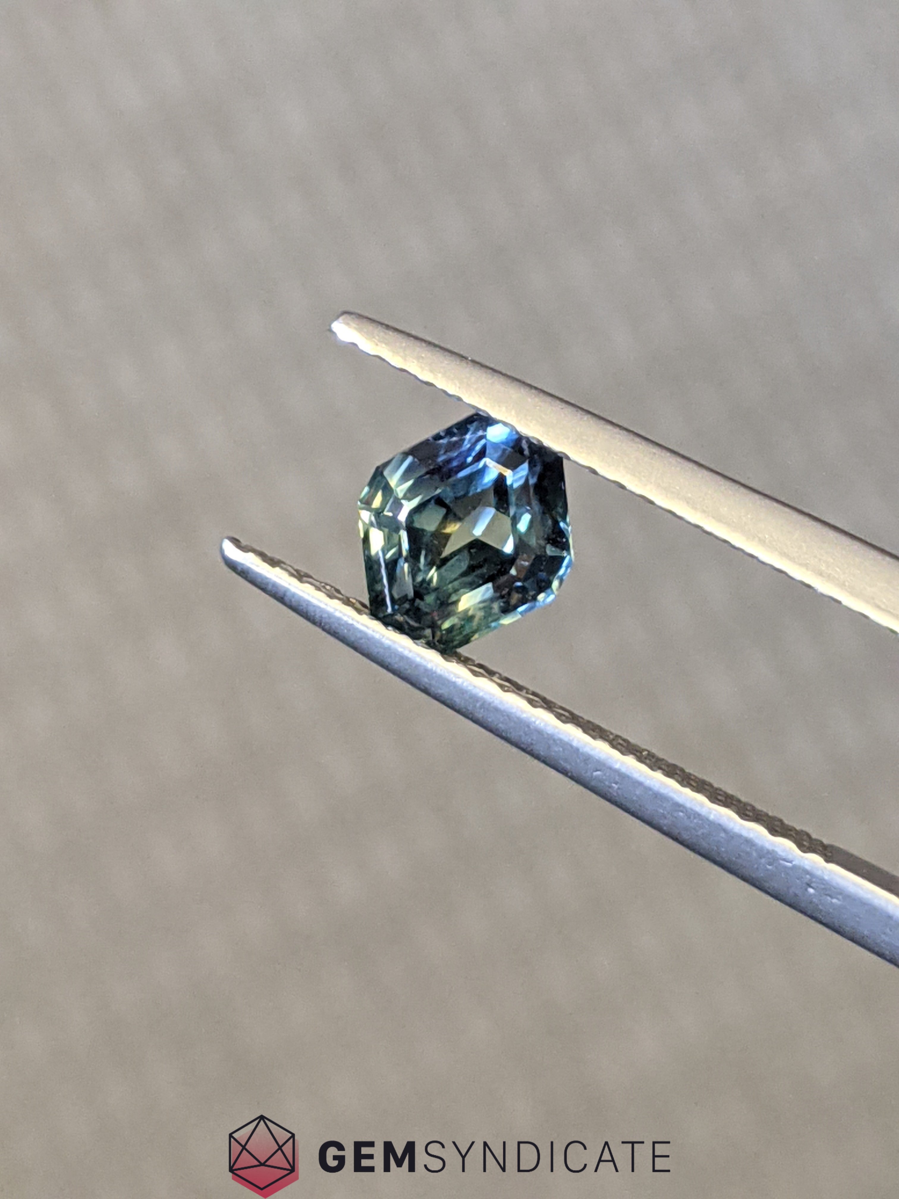 Gorgeous Fancy Teal Sapphire 1.32ct