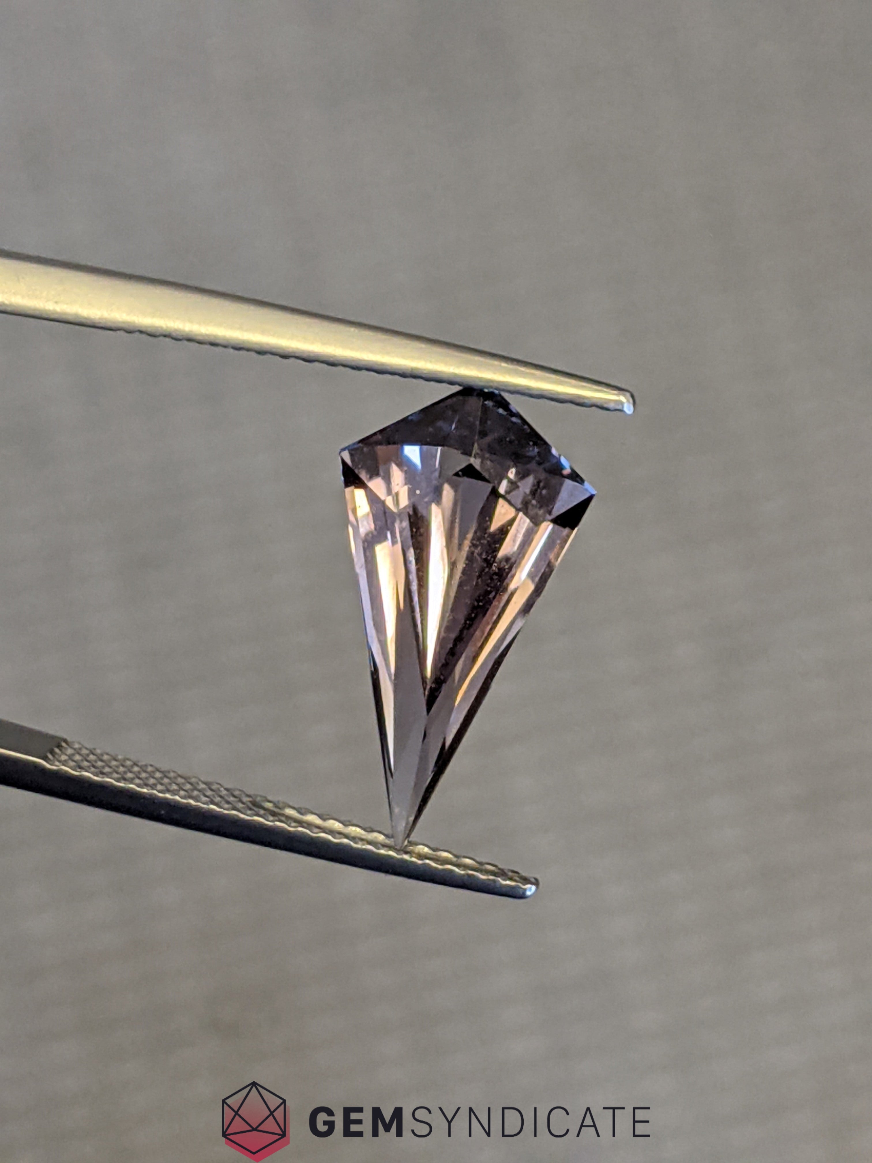 Outstanding Kite Shape Grey Spinel 4.08ct