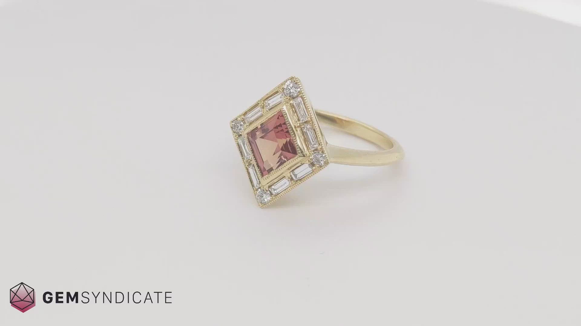 Elegant Orange Sapphire & Diamond Engagement Ring in 18k Yellow Gold