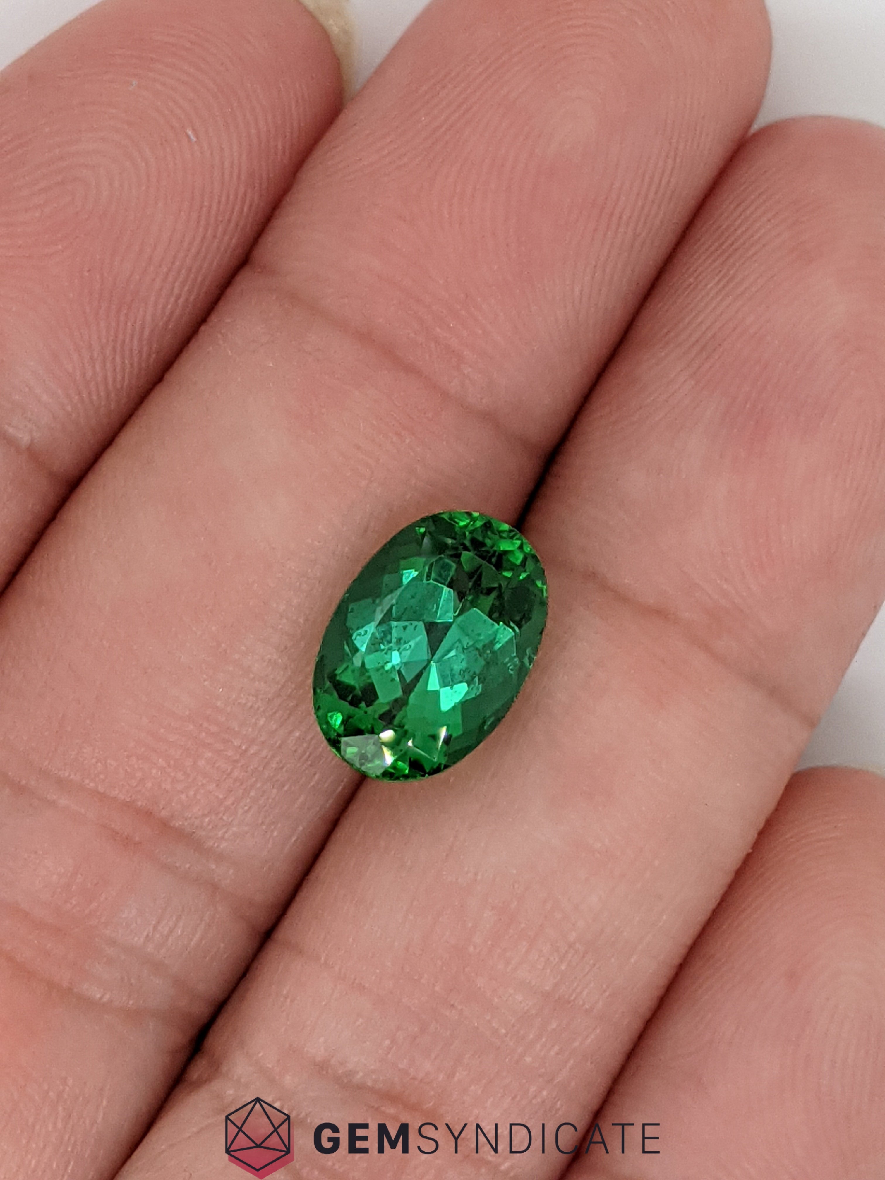 Striking Oval Green Tourmaline 3.80ct